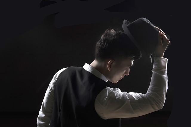 gentleman s kloboukem